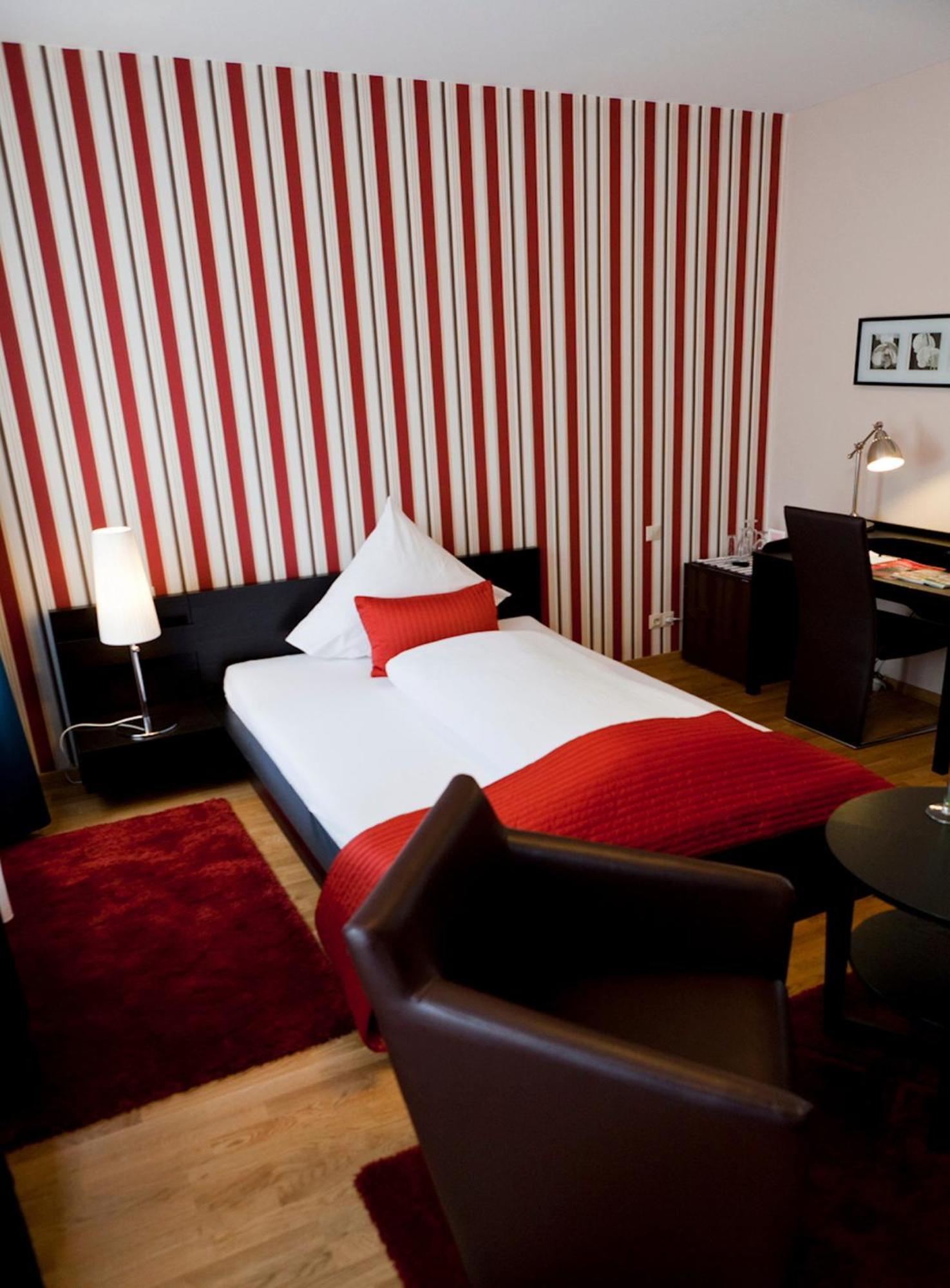 Suiten Hotel Dependance Laterne Baden-Baden Eksteriør billede